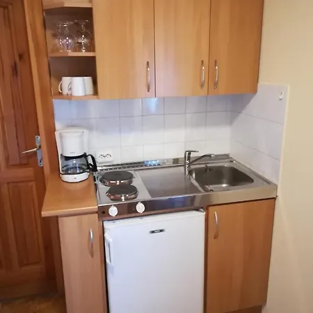 Mercedesz Ii. Apartament
